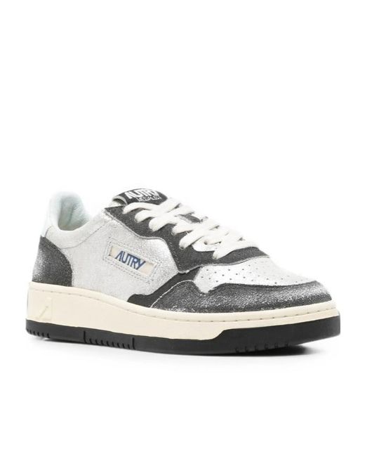Autry White Medalist Low-Top Sneakers