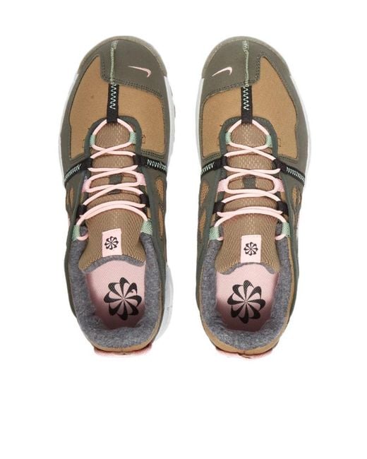 Nike Brown Free Remastered Low-Top Sneakers for men