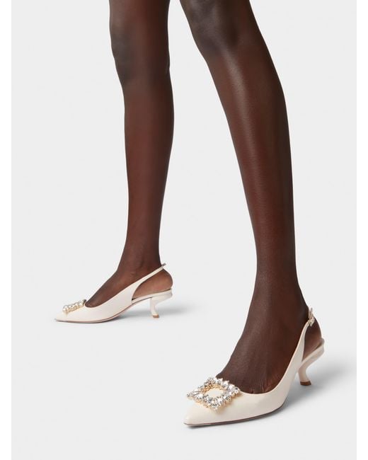 Roger Vivier Natural Virgule Strass Buckle Slingback Pumps