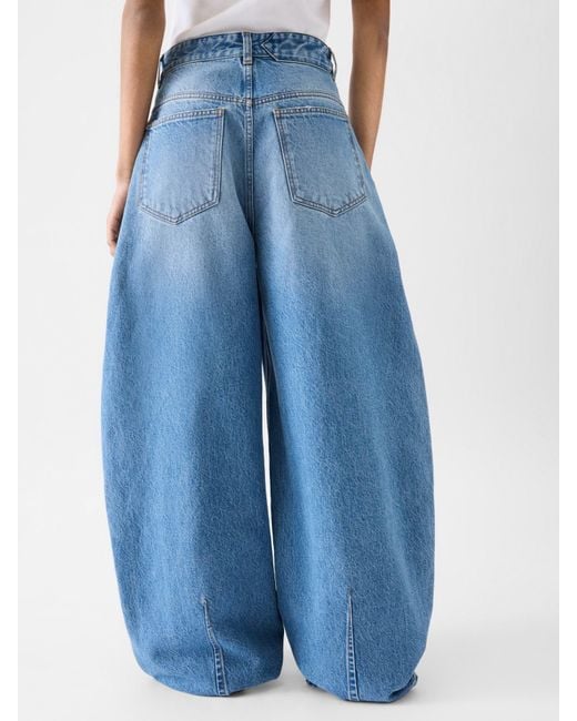 Jacquemus Blue The Ovalo De-Nîmes Curved Leg Jeans