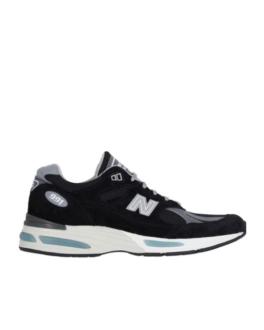 New Balance Black 991V2 Lace-Up Sneakers for men