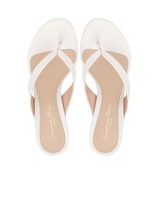 Gianvito Rossi White Sofia Thong 70 Leather Sandals