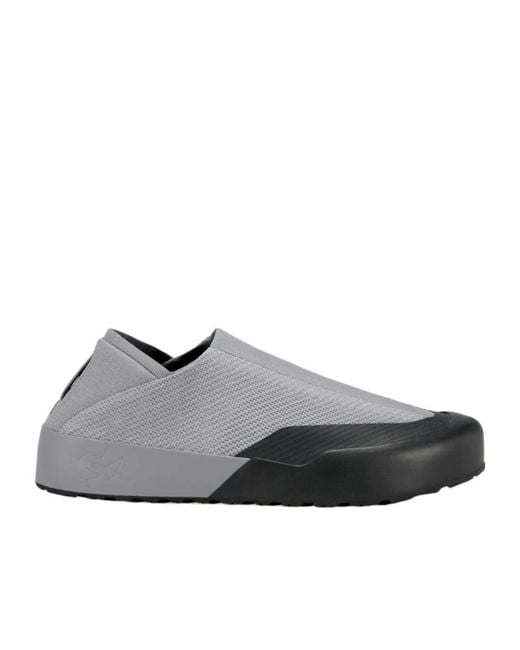 Arc'teryx Gray Kragg Shoe for men