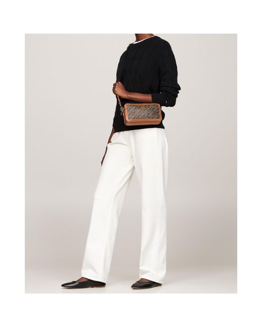Tommy Hilfiger Brown Th Monoplay Camera Bag