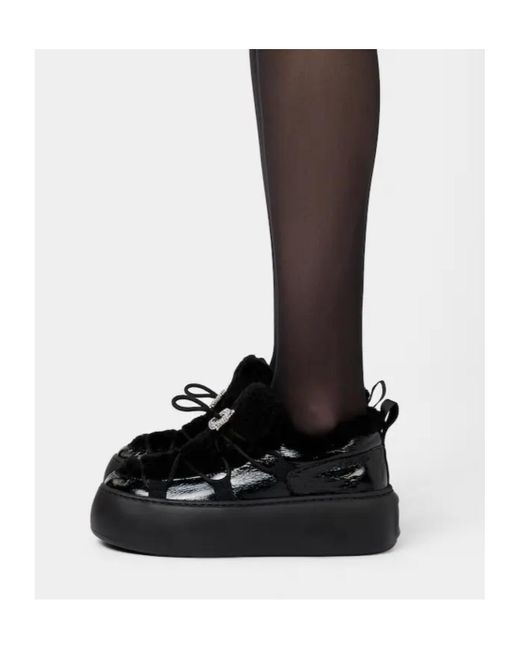 Roger Vivier Black Viv' Up Sneakers