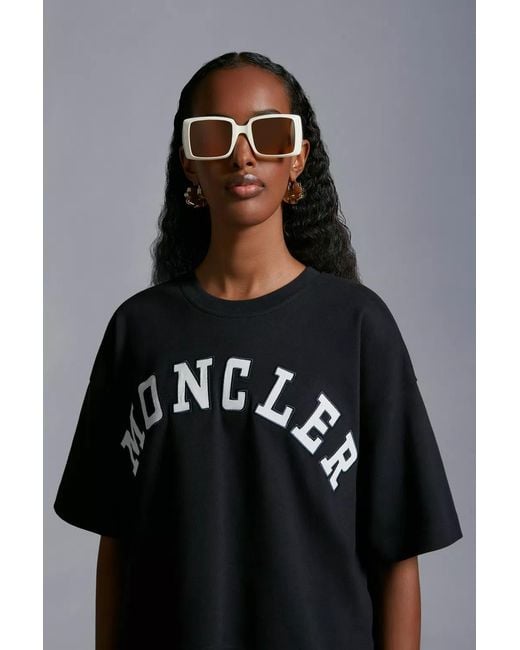 Moncler Blue Logo Printed Cropped T-Shirt