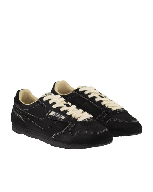 Autry Black Textured Low-Top Sneakers