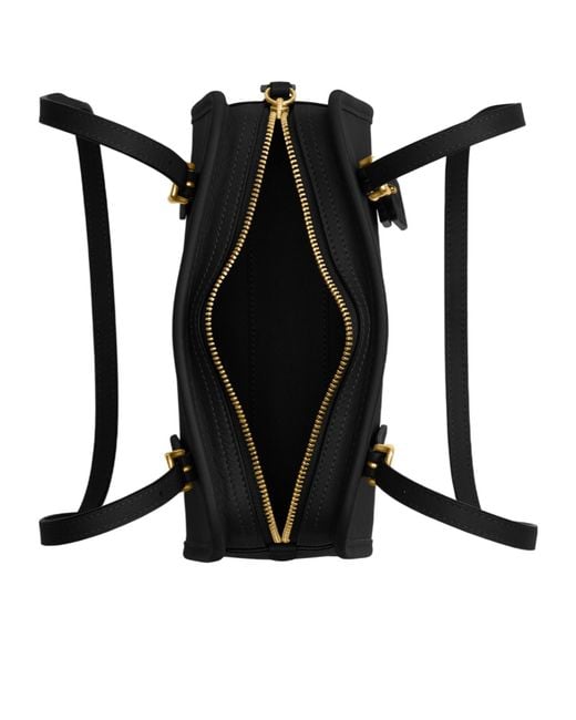 COACH Black Swing Zip Bag 20