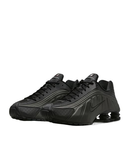 Nike Black Shox R4 Lace-Up Sneakers for men