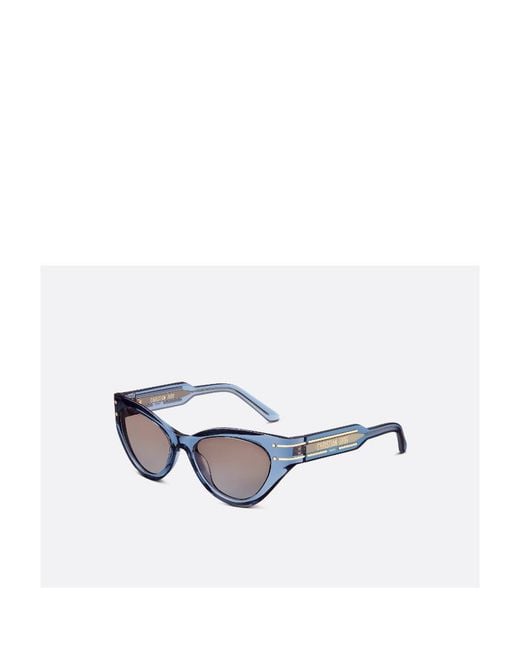 Dior White Signature B7I