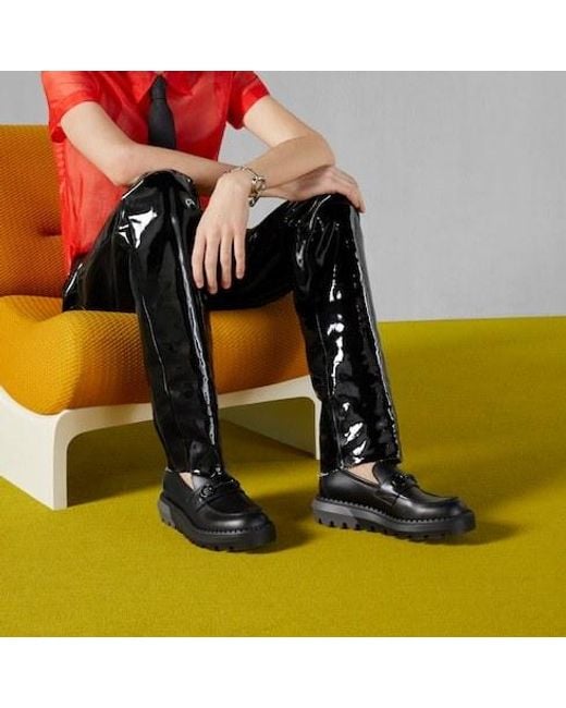 Gucci Black Horsebit Loafers for men