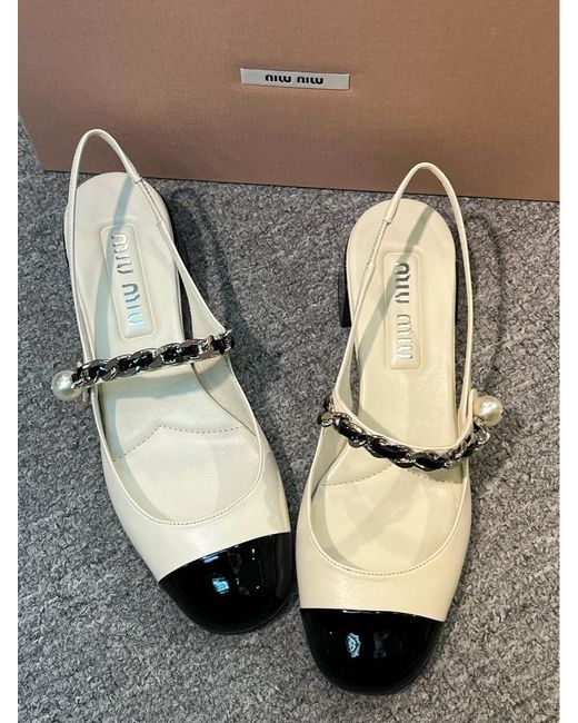 Miu Miu White Round-Headed High-Heeled Sandals
