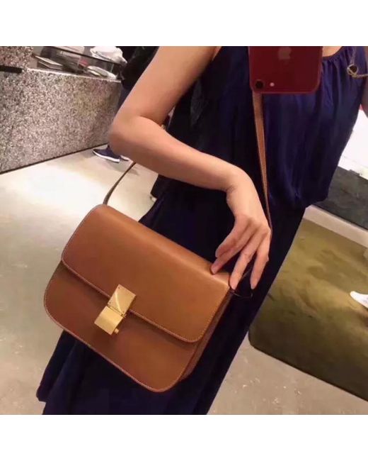 Céline Brown Medium Classic Bag