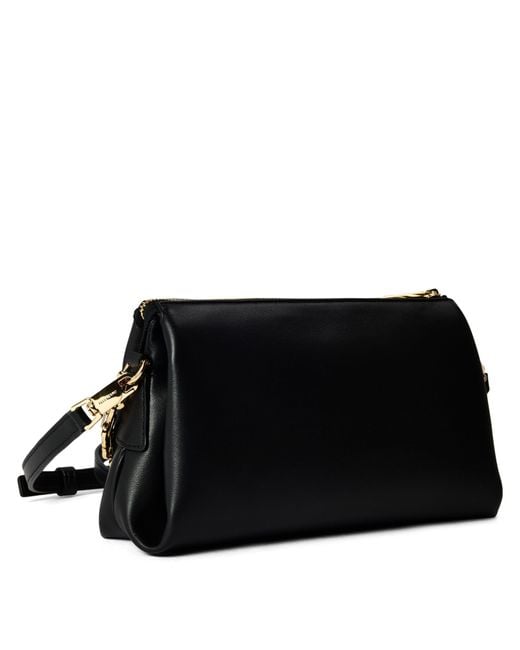 Ferragamo Black Simple Single-Shoulder Bag