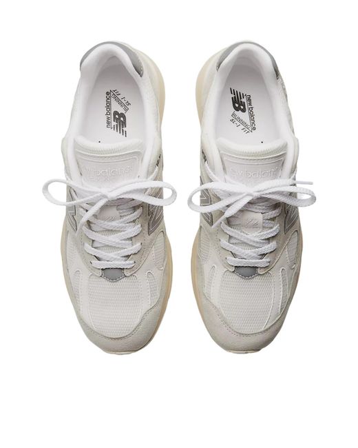 New Balance Gray 991V2 Lace-Up Sneakers for men
