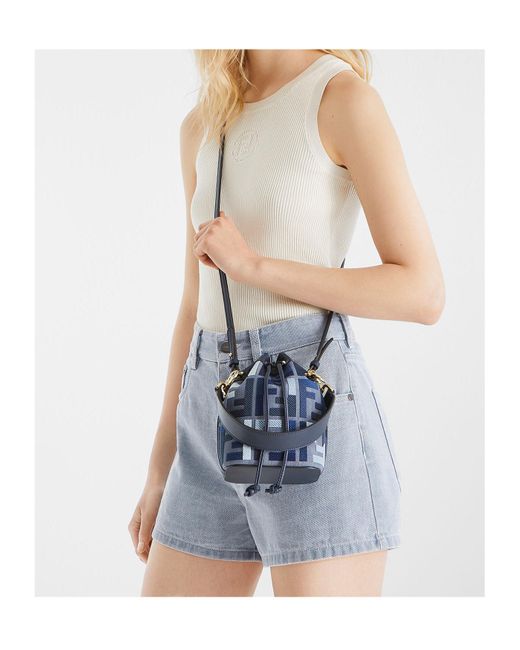 ショルダーバッグ・ポシェット Fendi Embroidered Canvas Mon Tresor Bucket Bag Fendi FF Embroidered Canvas Braided Mon Tresor Mini Bucket
