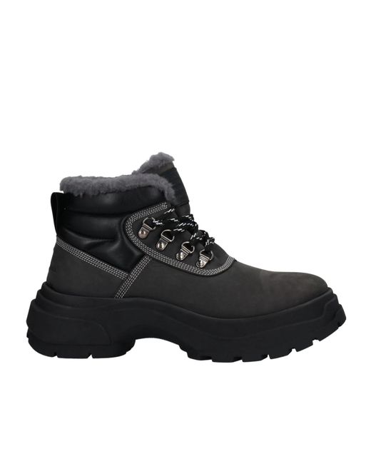 Maison Margiela Black Solid Color Ankle Boots