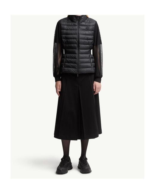 Moncler Black Logo Patch Zip-Up Down Vest