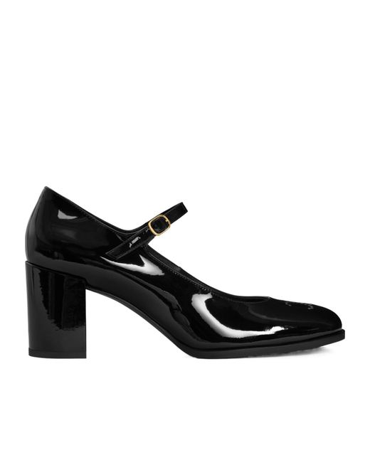 Céline Black Lily Perforated Triomphe Babies