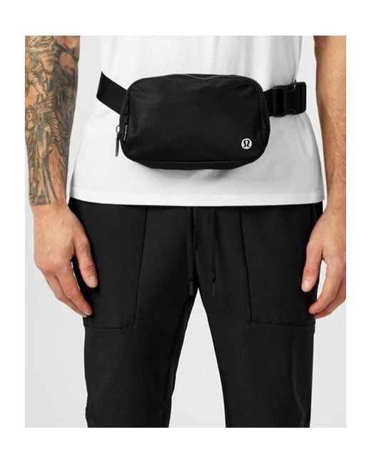 lululemon athletica Black Plain Everywhere Belt Bag