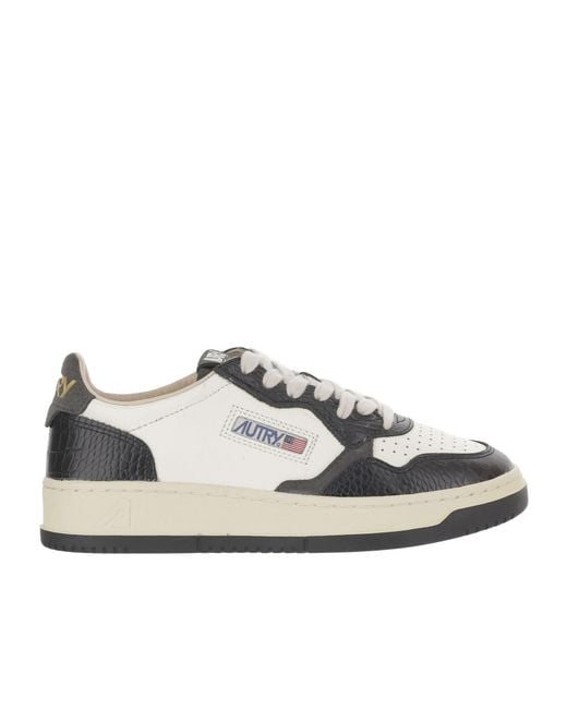 Autry White Medalist Low Sneakers