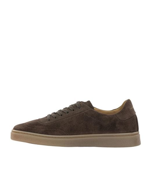 Henderson Brown Round-Toe Sneakers