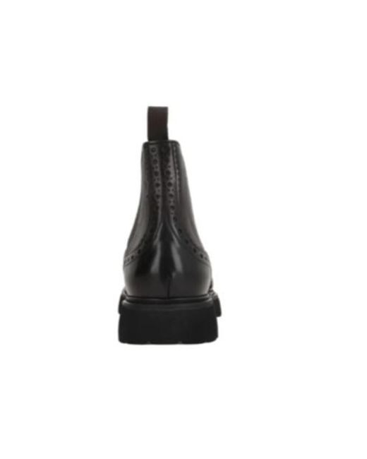Doucal's Black Round Toe Chelsea Boots for men