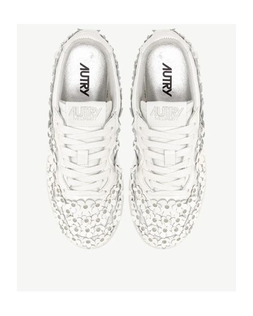 Autry White Medalist Floral-Embellished Lace-Up Sneakers