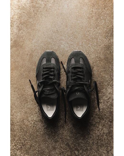 Veja Black Gt Sneakers