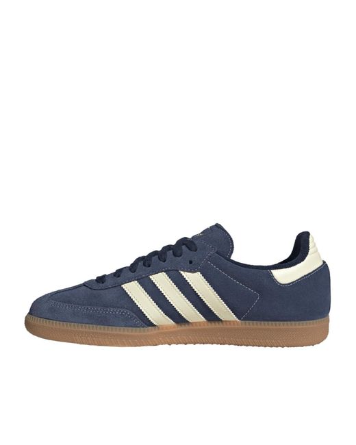 Adidas Originals Blue Simple And Casual Shoes for men