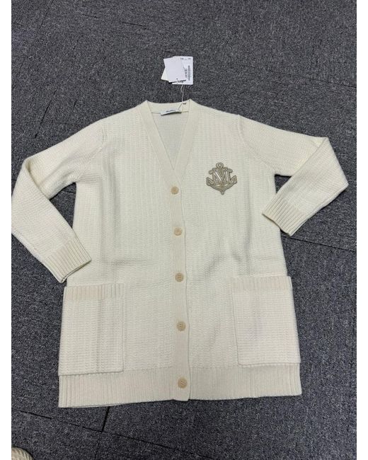 Max Mara White V-Neck Long-Sleeved Sweater
