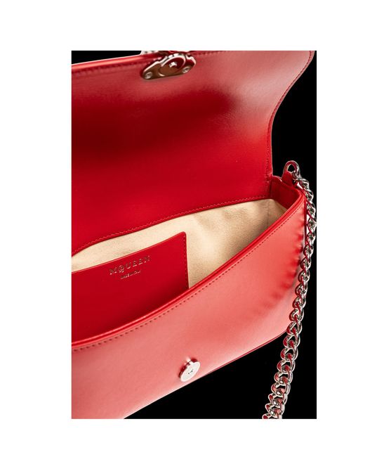 McQueen Red Skull Flower Chain Clutch Bag