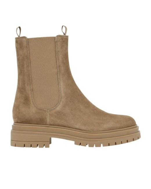 Gianvito Rossi Brown Chester Round Toe Ankle Boots