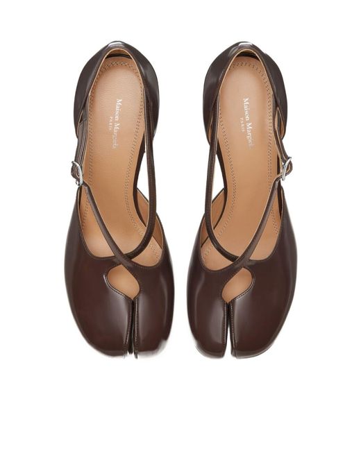 Maison Margiela Brown Tabi Décolleté