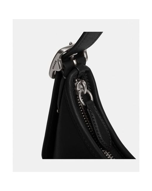 COACH Black Hamptons Handbag