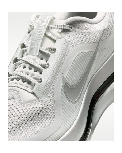 Nike White Pegasus Premium Road Running Shoes for men