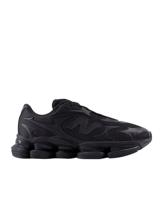New Balance Black Logo Patch Lace-Up Sneakers for men