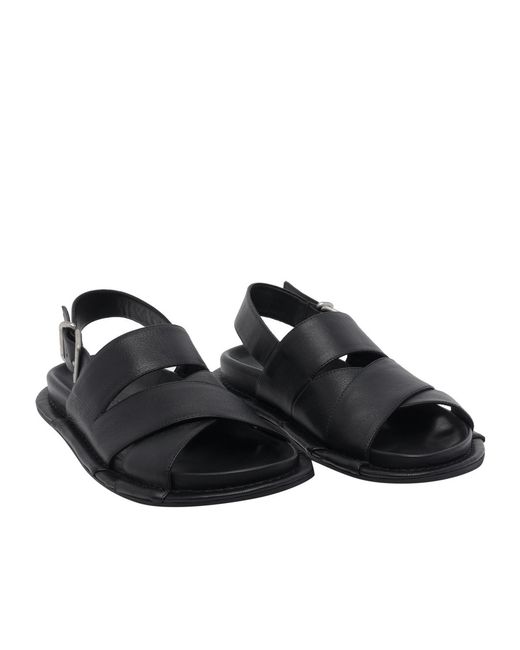 Vic Matié Black Travel Low Buckle-Fastening Sandals