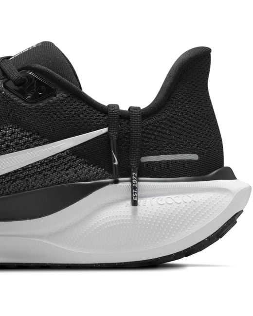 Nike Black Road Running Shoes for men