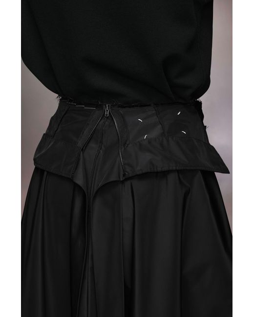Maison Margiela Black High Waist Pleated A-Line Skirt