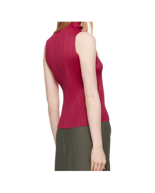 Pleats Please Issey Miyake Red Sleeveless Knitted Vest