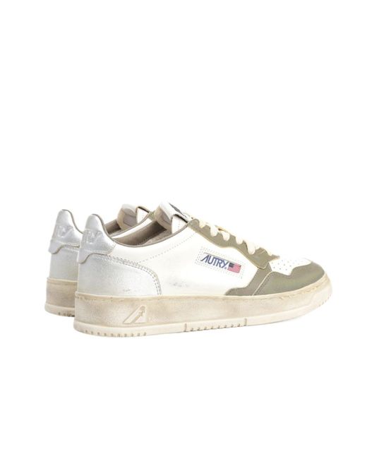 Autry Natural Medalist Super Vintage Low-Top Sneakers