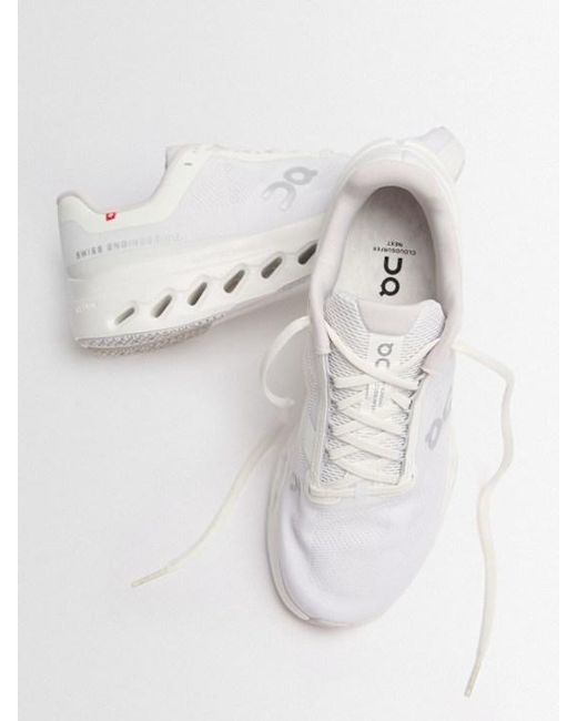 On Shoes White Simple Casual Shoes