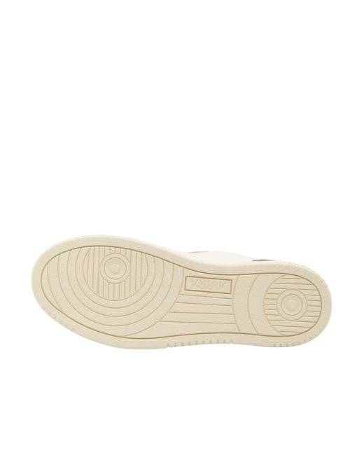 Autry White Medalist Low-Top Sneakers for men