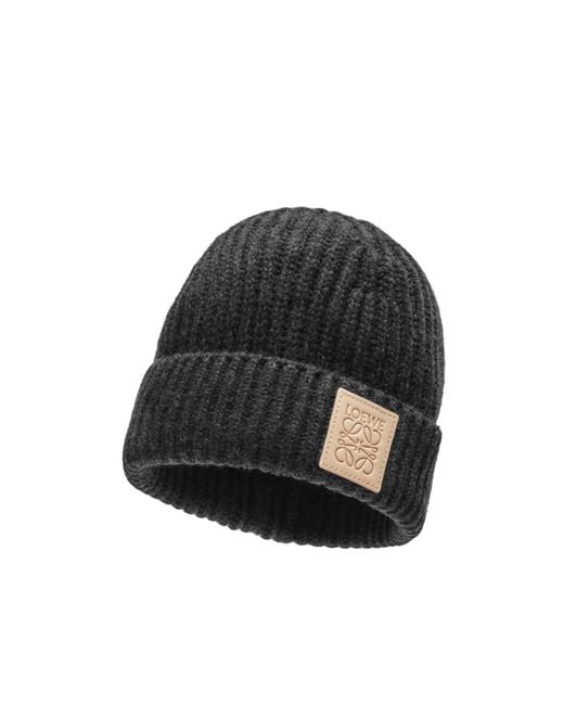 Loewe Black Logo Patch Knitted Beanie