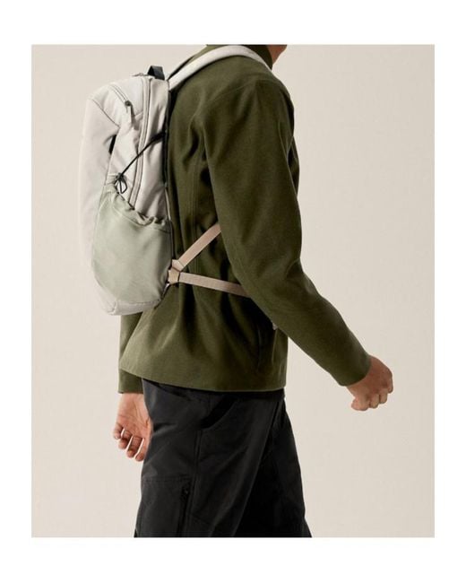 Arc'teryx Gray Mantis 16 Backpack for men