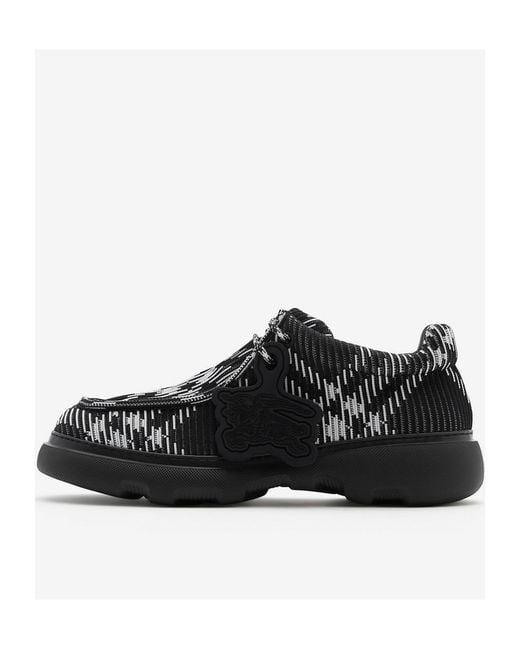 Burberry Black Checked Round-Toe Lace-Up Derby Shoes for men