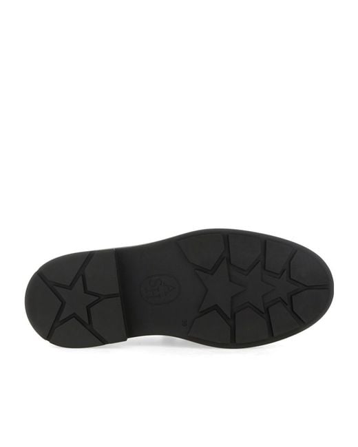 Ash Black Round-Toe Loafers