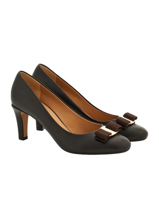 Ferragamo Brown Vara Bow Pump
