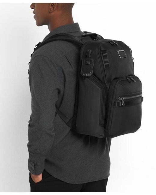Tumi Black Adjustable Shoulder Strap Backpack for men